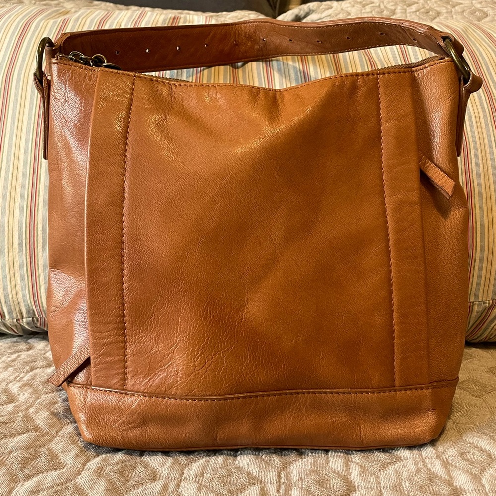 Beautiful Lucky Brand Leather Shoulder Bag
